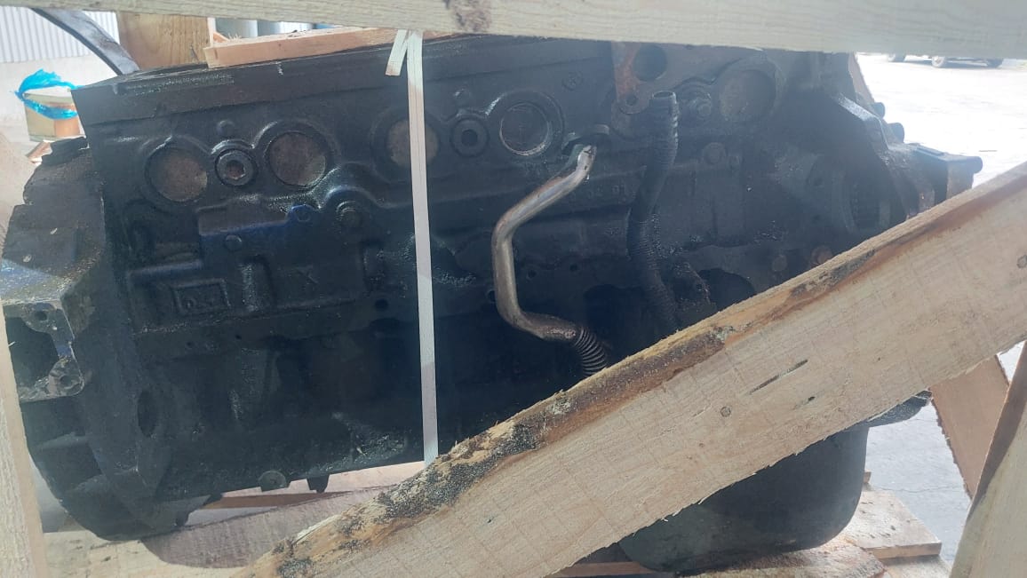 Двигатель man на запчасти D 0836 LFL 02